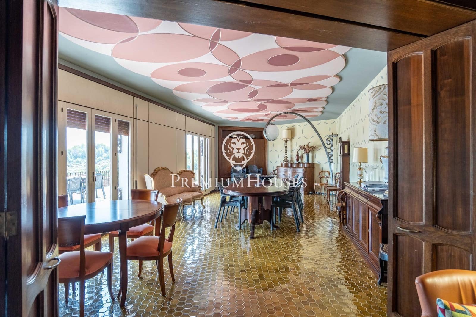 9 soveværelse Villa til salg i Riudecanyes med swimmingpool - € 1.280.000 (Ref: 9187164)