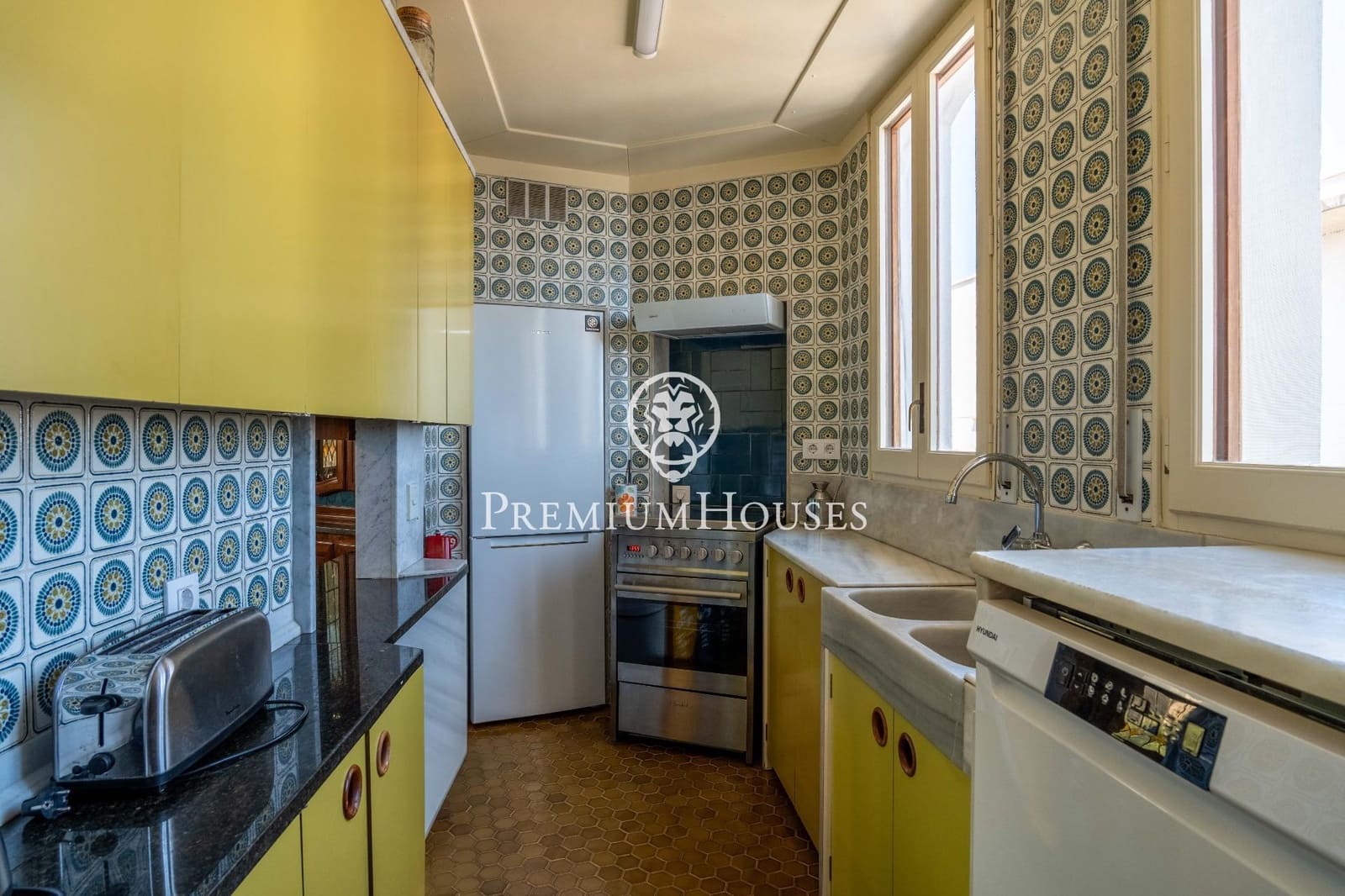 9 soveværelse Villa til salg i Riudecanyes med swimmingpool - € 1.280.000 (Ref: 9187164)