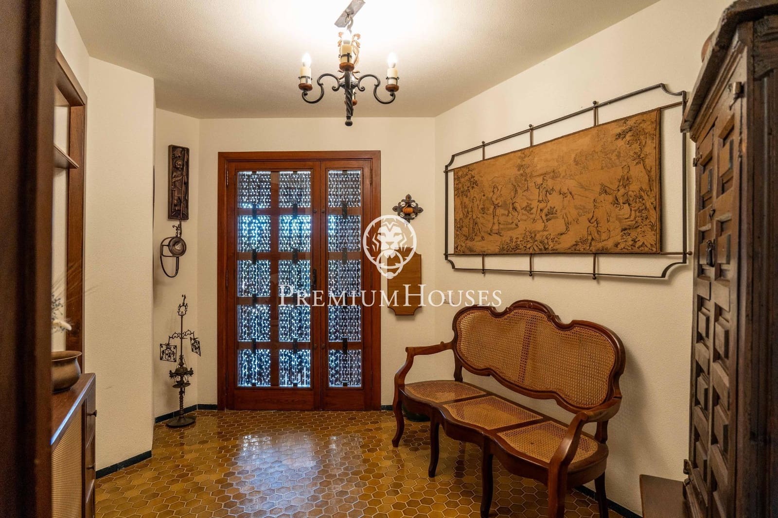 9 soveværelse Villa til salg i Riudecanyes med swimmingpool - € 1.280.000 (Ref: 9187164)