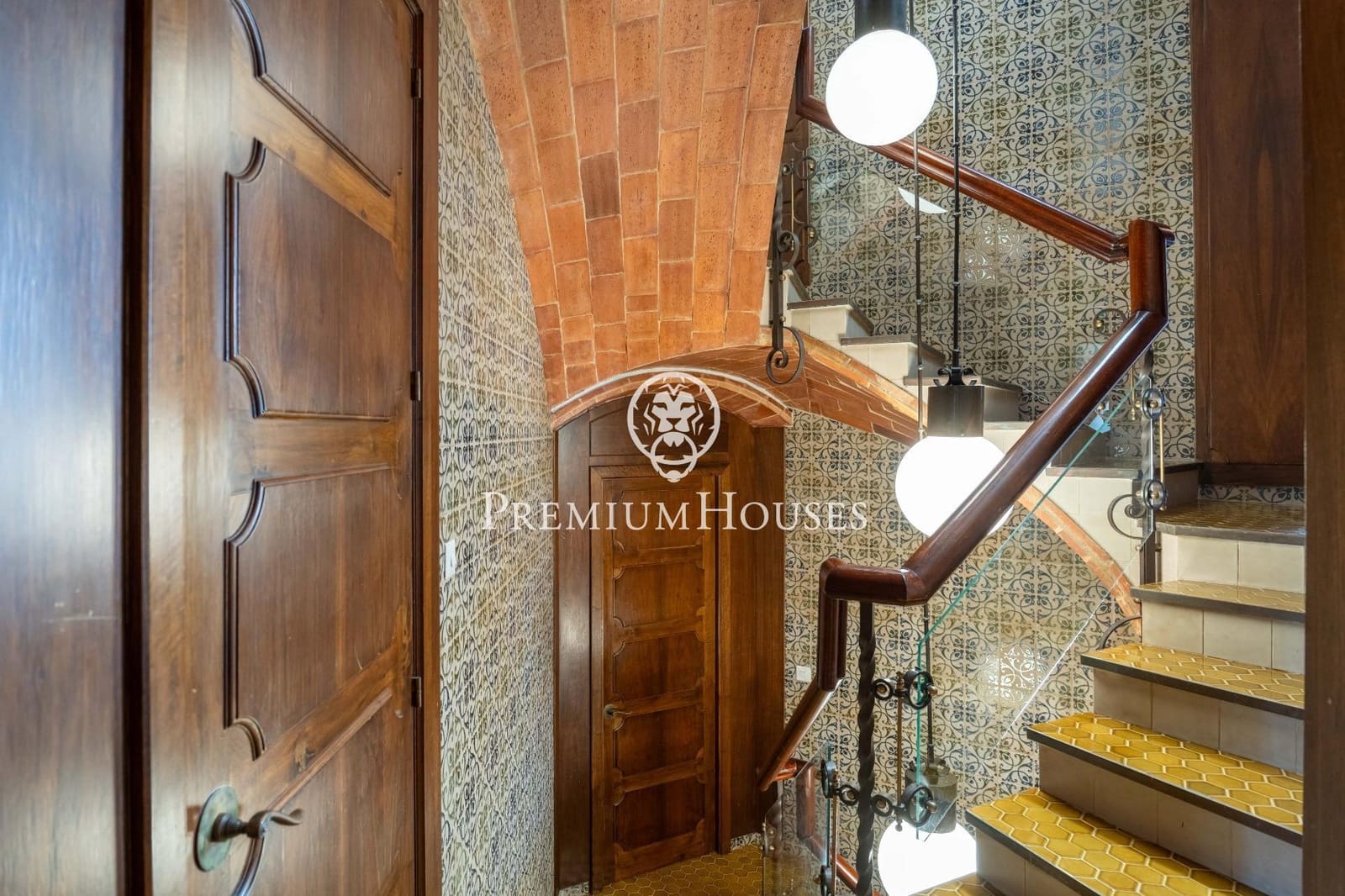 9 soveværelse Villa til salg i Riudecanyes med swimmingpool - € 1.280.000 (Ref: 9187164)