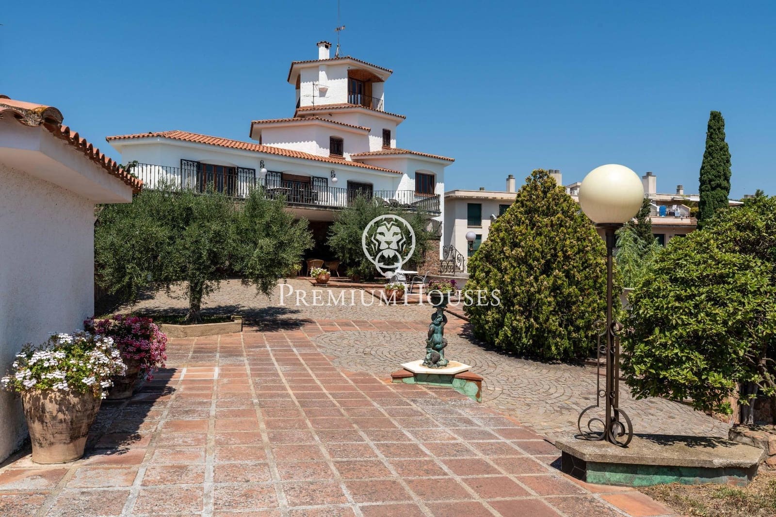 9 soveværelse Villa til salg i Riudecanyes med swimmingpool - € 1.280.000 (Ref: 9187164)