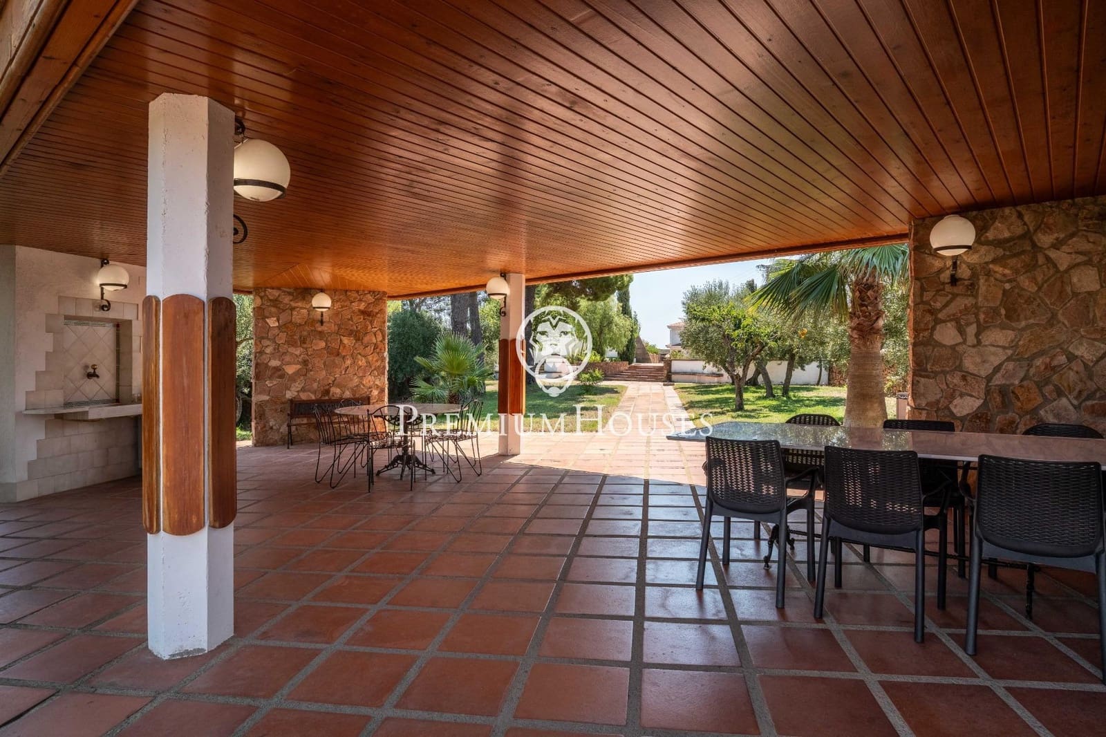 9 soveværelse Villa til salg i Riudecanyes med swimmingpool - € 1.280.000 (Ref: 9187164)