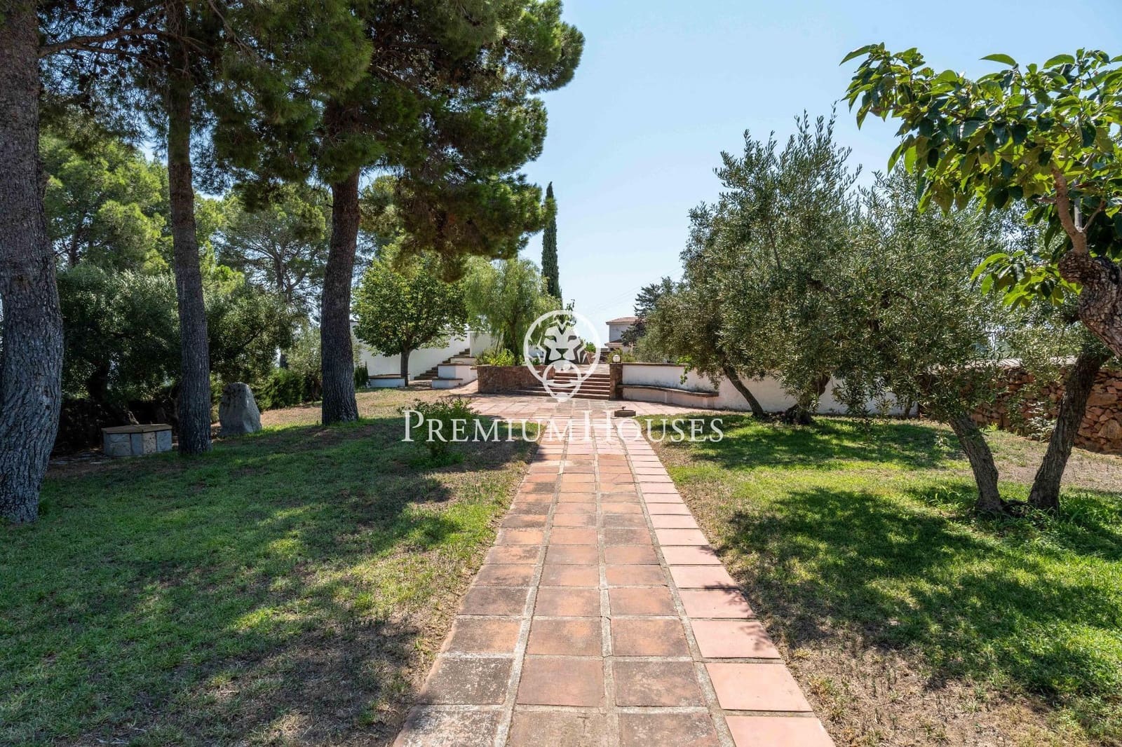 9 soveværelse Villa til salg i Riudecanyes med swimmingpool - € 1.280.000 (Ref: 9187164)