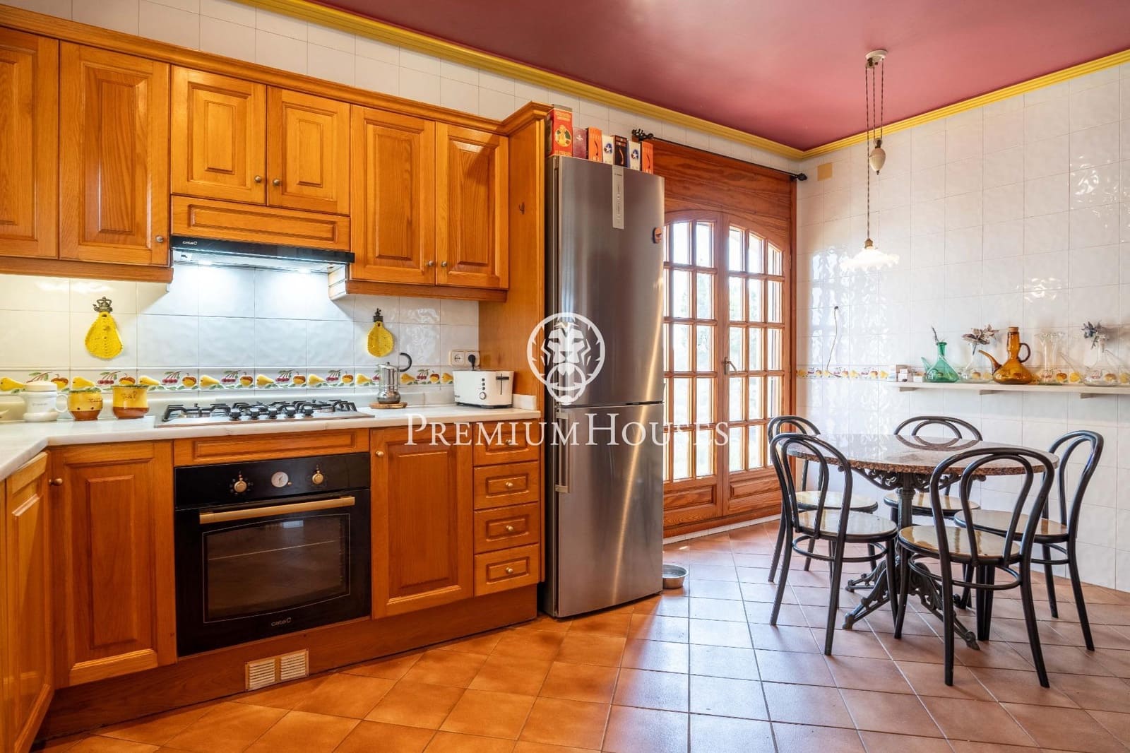 4 soveværelse Finca/Landehus til salg i Riudecanyes med garage - € 570.000 (Ref: 9188649)