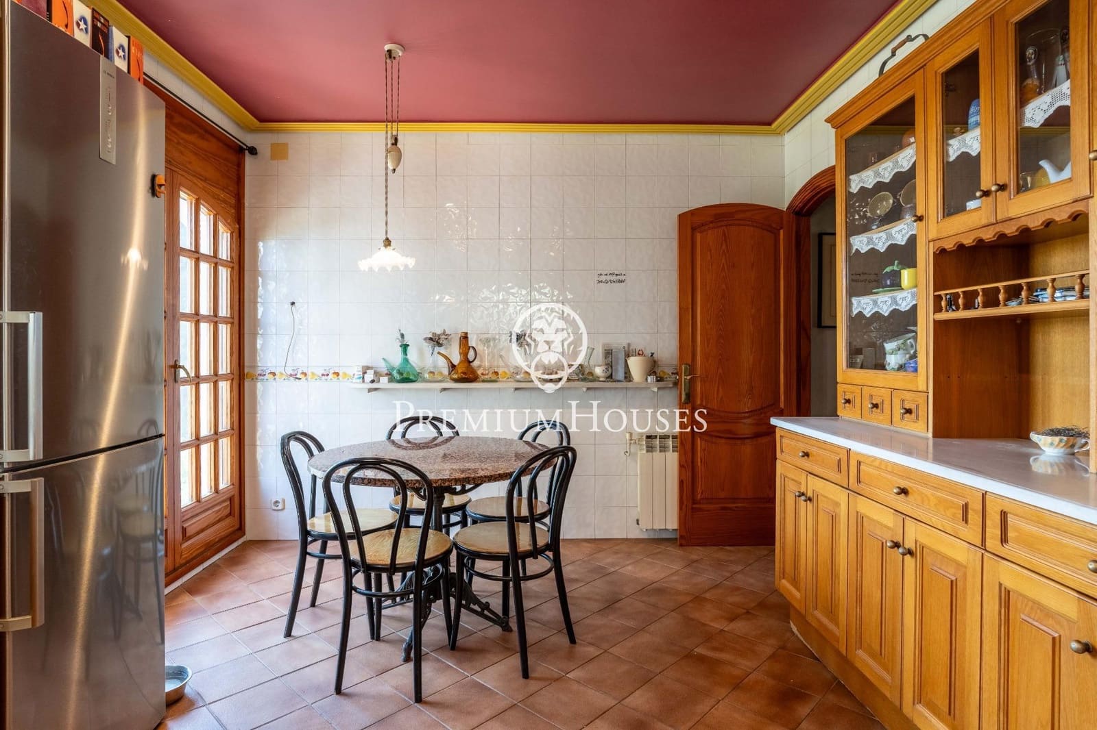 4 soveværelse Finca/Landehus til salg i Riudecanyes med garage - € 570.000 (Ref: 9188649)