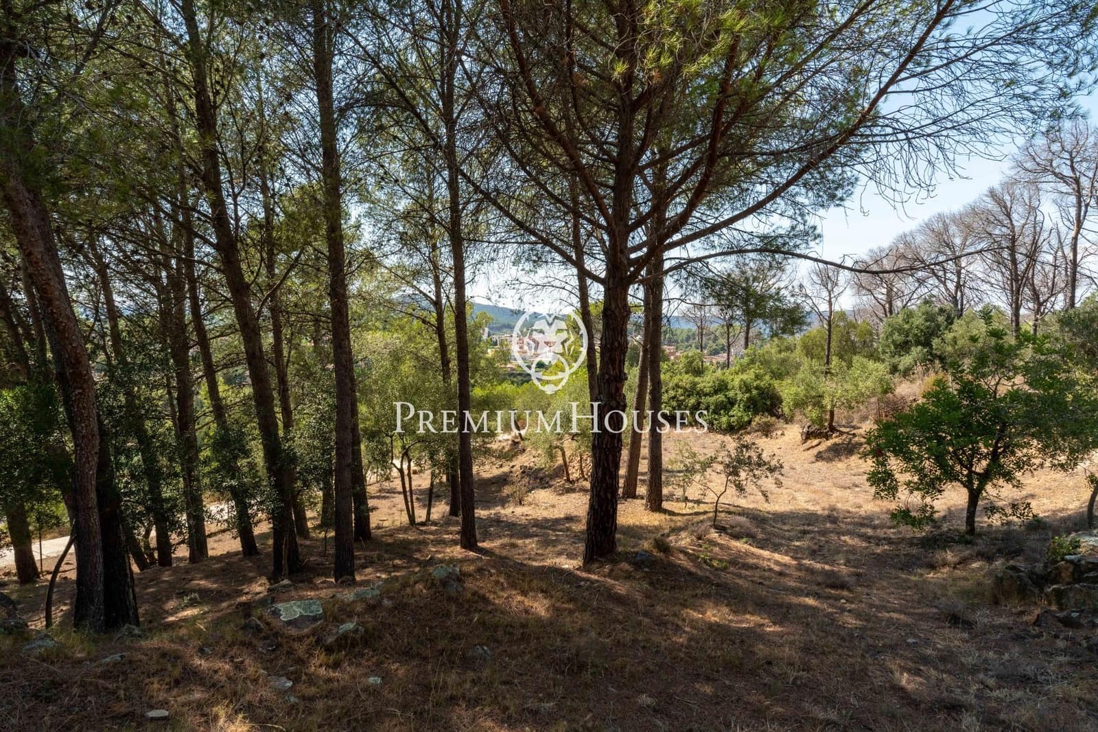 4 soveværelse Finca/Landehus til salg i Riudecanyes med garage - € 570.000 (Ref: 9188649)