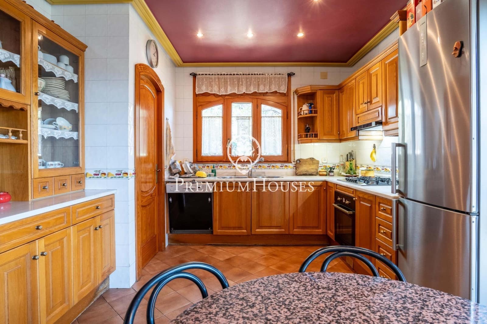 4 soveværelse Finca/Landehus til salg i Riudecanyes med garage - € 570.000 (Ref: 9188649)