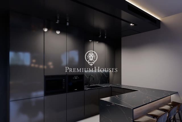 4 sypialnia Willa na sprzedaż w Sant Pere de Ribes z basenem garażem - 900 000 € (Ref: 9193974)