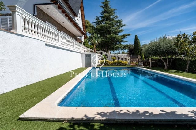 6 Zimmer Villa zu verkaufen in Gavà mit Pool Garage - 1.165.000 € (Ref: 9206697)