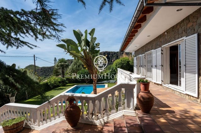 6 Zimmer Villa zu verkaufen in Gavà mit Pool Garage - 1.165.000 € (Ref: 9206697)