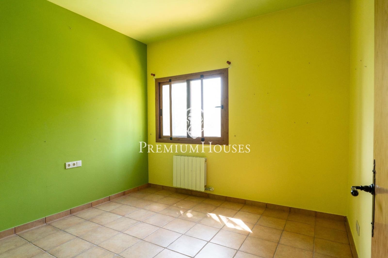 9 sypialnia Willa na sprzedaż w Castelldefels z basenem garażem - 2 500 000 € (Ref: 9206698)