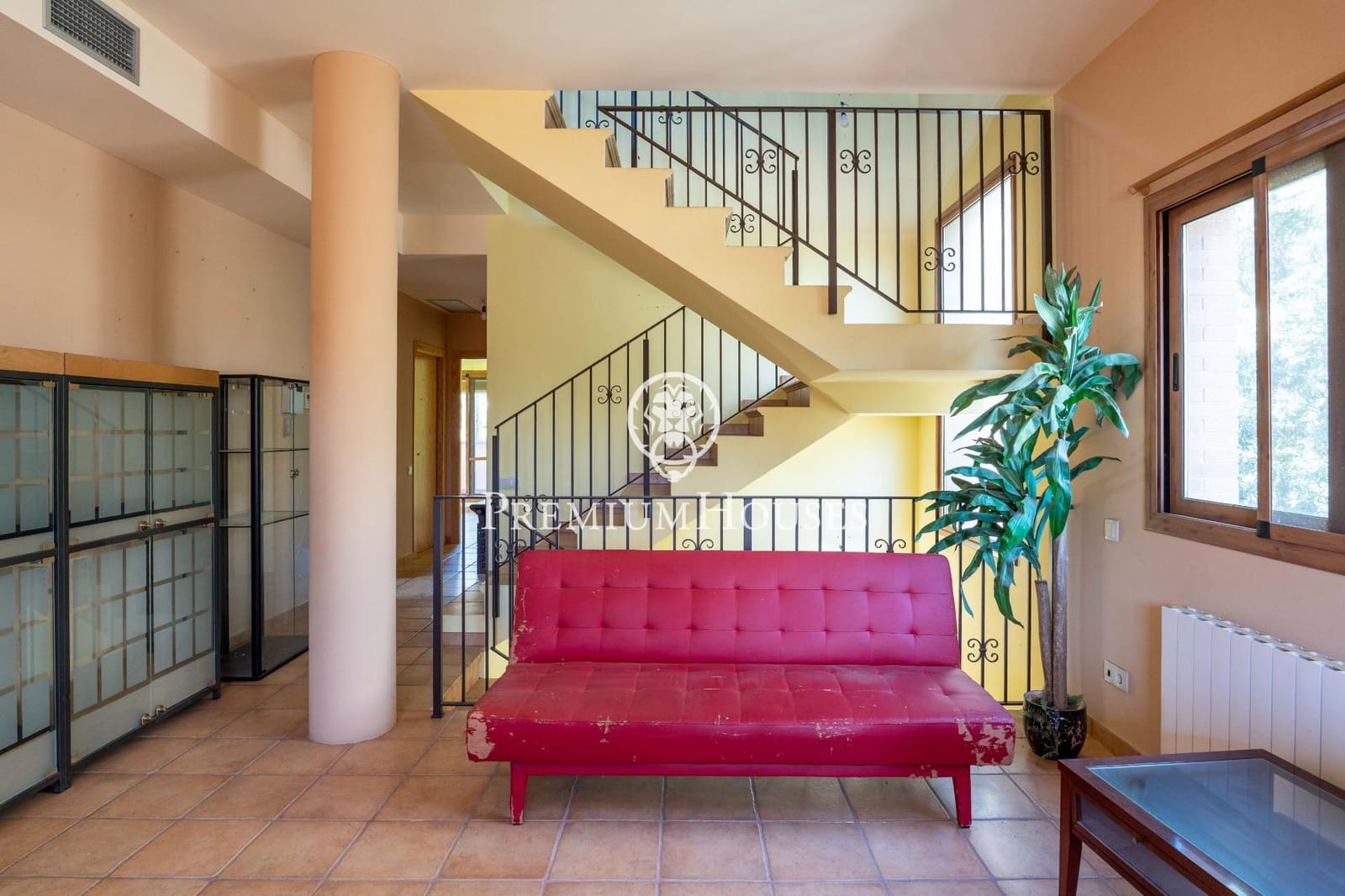 9 sypialnia Willa na sprzedaż w Castelldefels z basenem garażem - 2 500 000 € (Ref: 9206698)