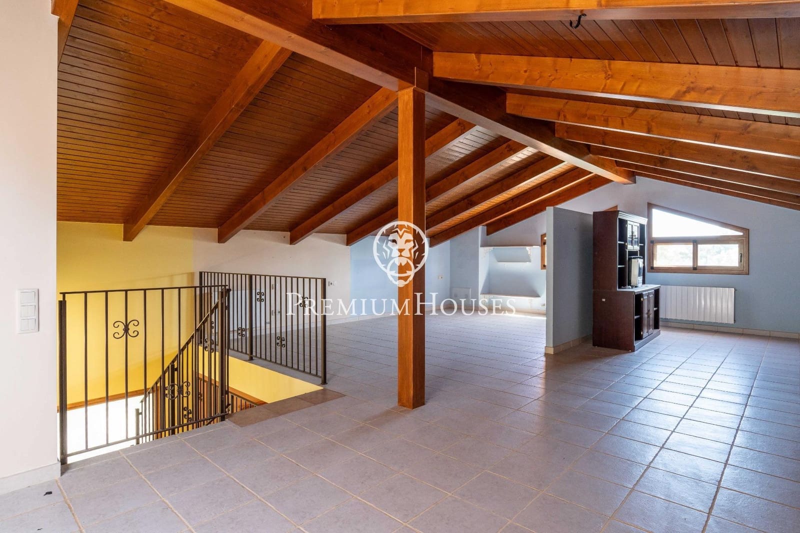 9 sypialnia Willa na sprzedaż w Castelldefels z basenem garażem - 2 500 000 € (Ref: 9206698)