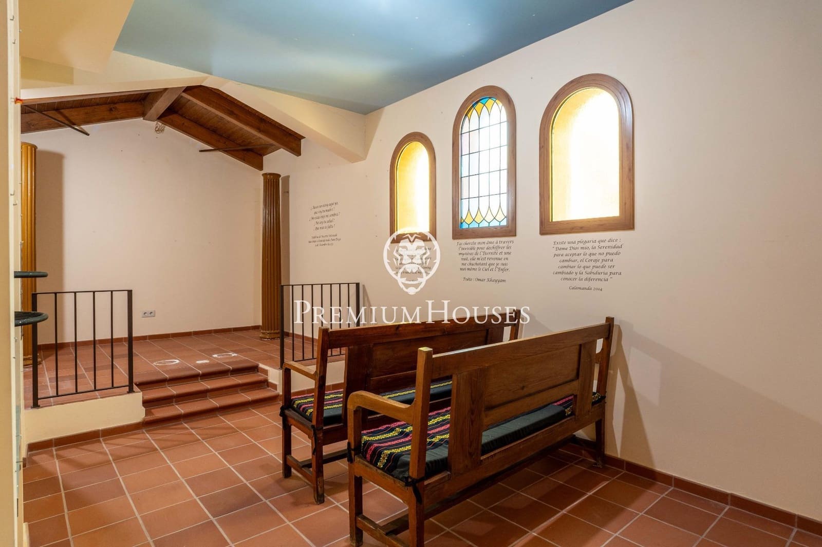 9 sypialnia Willa na sprzedaż w Castelldefels z basenem garażem - 2 500 000 € (Ref: 9206698)