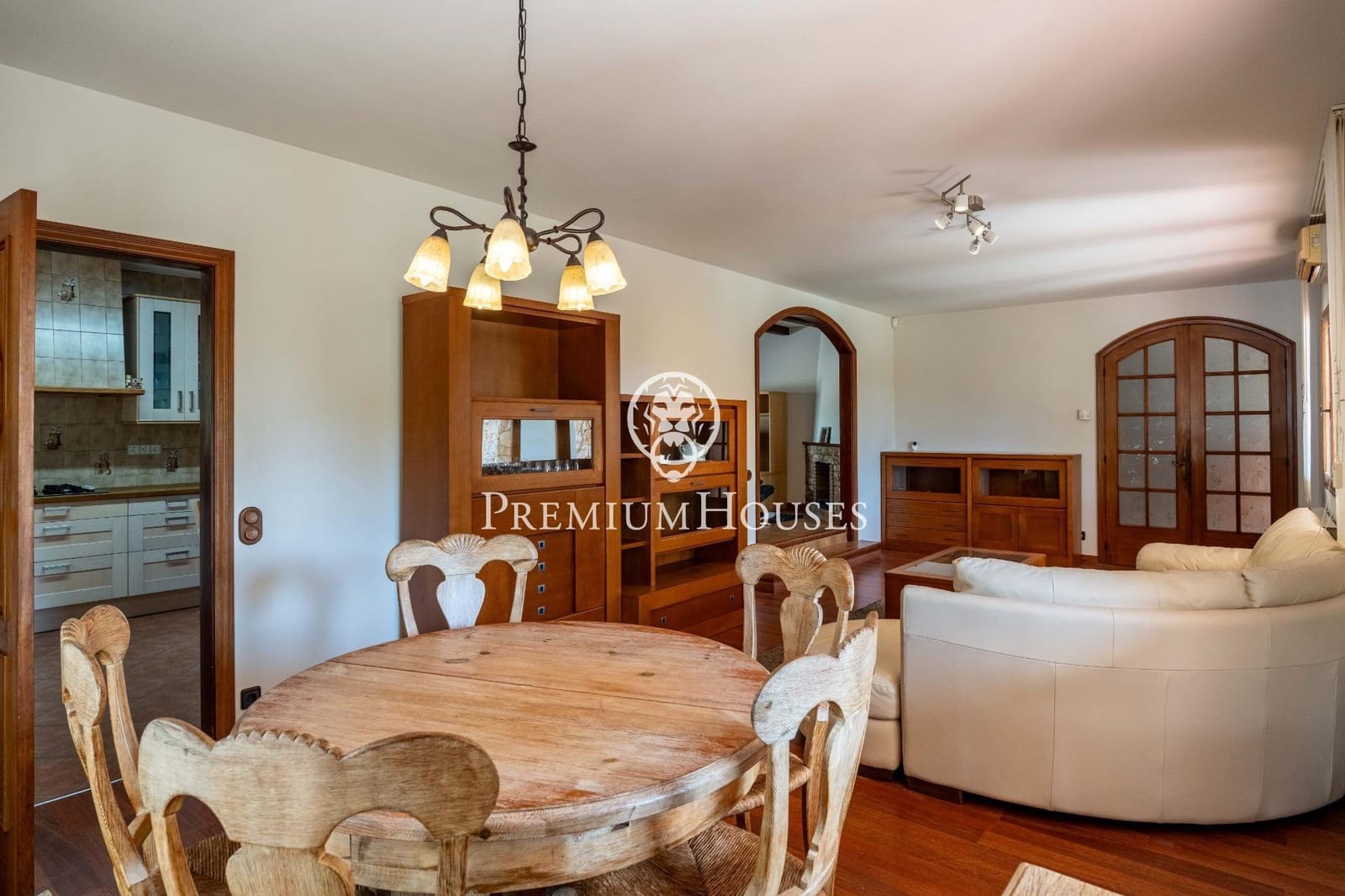 6 soverom Finca/Herregård til salgs i Altafulla med svømmebasseng garasje - € 795 000 (Ref: 9217679)