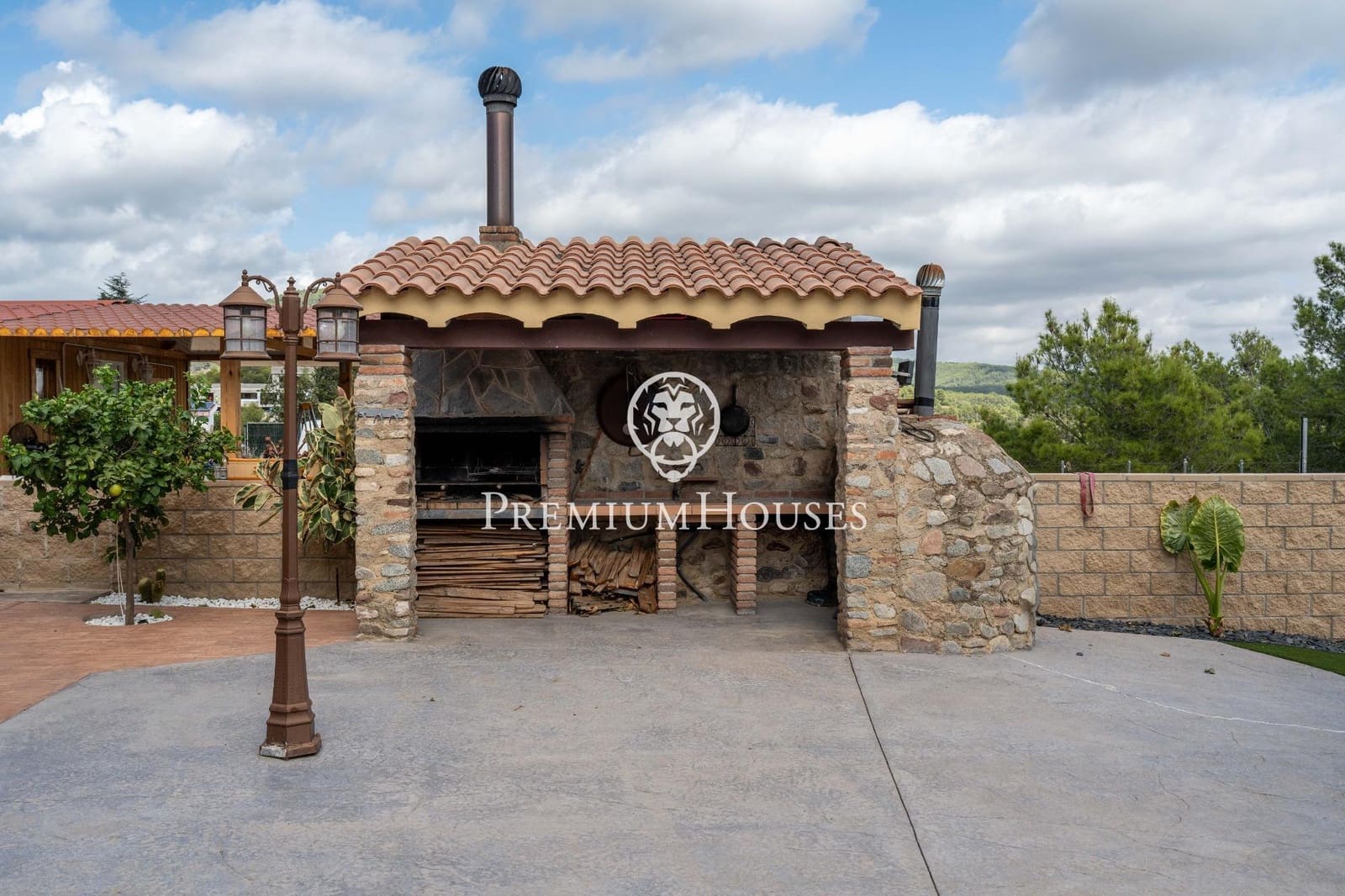 5 soveværelse Villa til salg i Maspujols med swimmingpool garage - € 455.000 (Ref: 9217681)