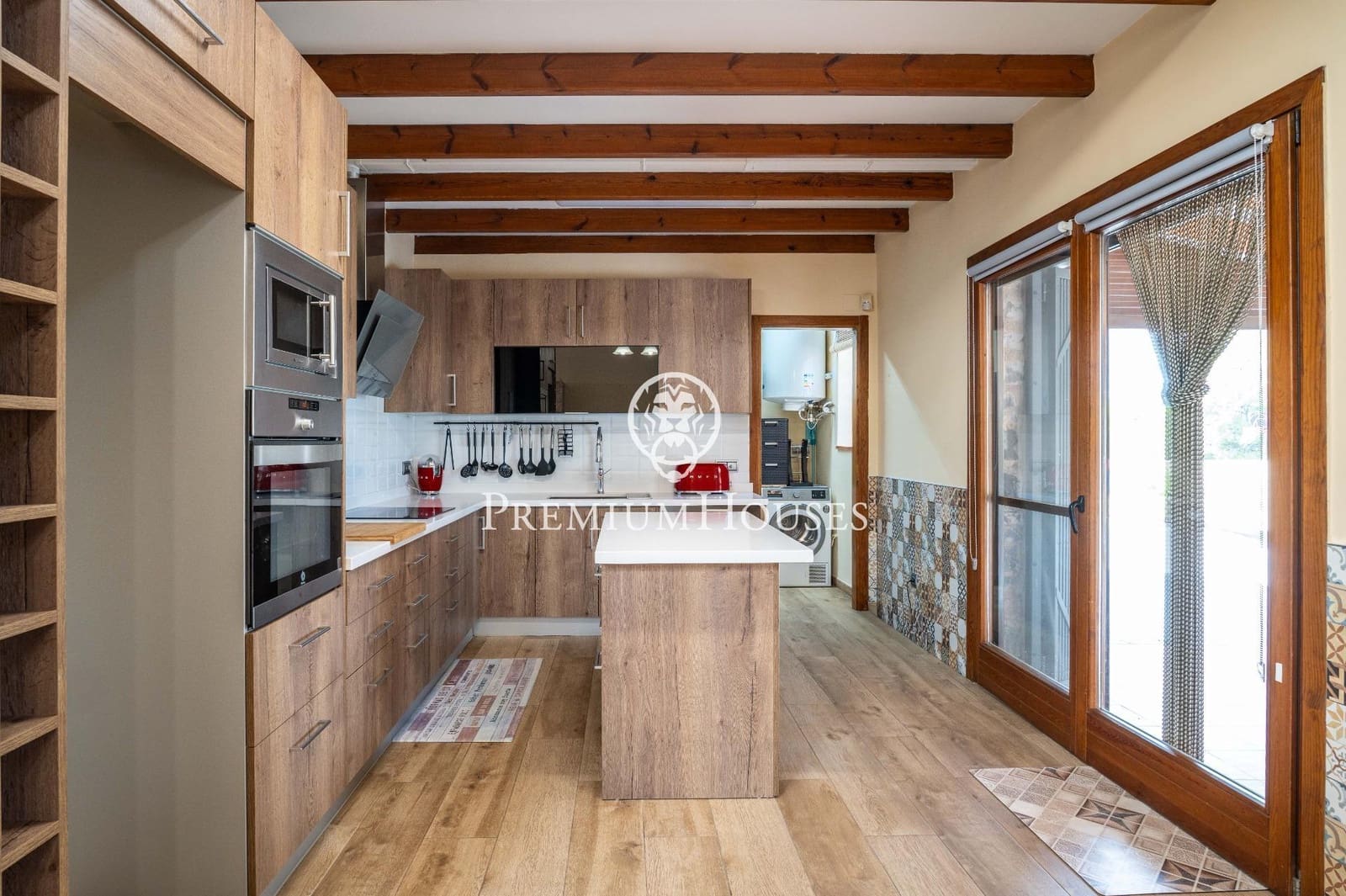 5 soveværelse Villa til salg i Maspujols med swimmingpool garage - € 455.000 (Ref: 9217681)