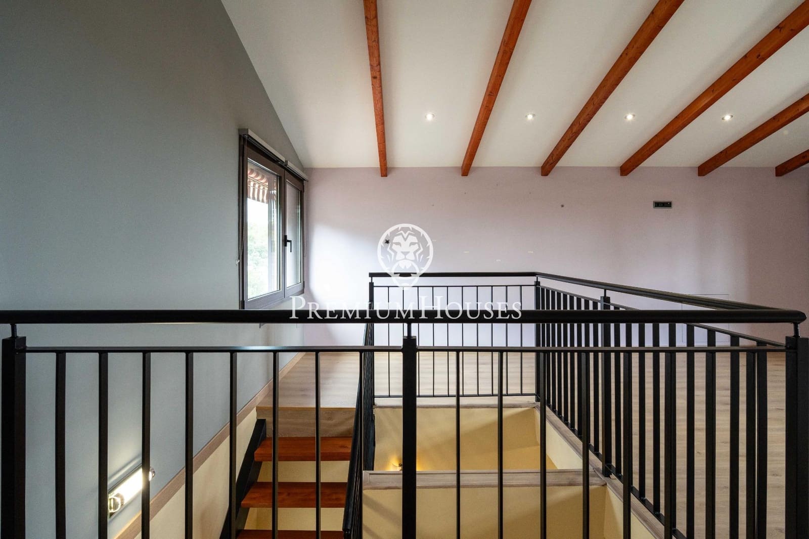 5 soveværelse Villa til salg i Maspujols med swimmingpool garage - € 455.000 (Ref: 9217681)