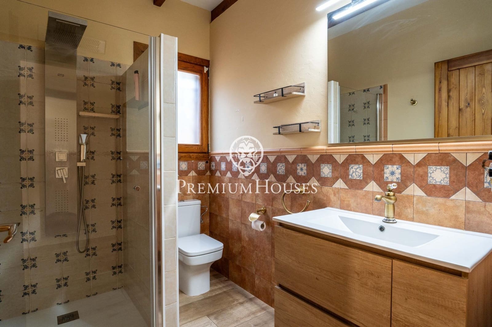 5 soveværelse Villa til salg i Maspujols med swimmingpool garage - € 455.000 (Ref: 9217681)