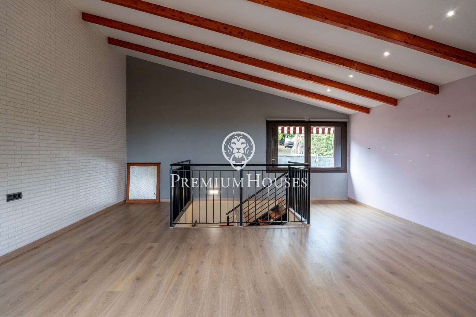 5 soveværelse Villa til salg i Maspujols med swimmingpool garage - € 455.000 (Ref: 9217681)