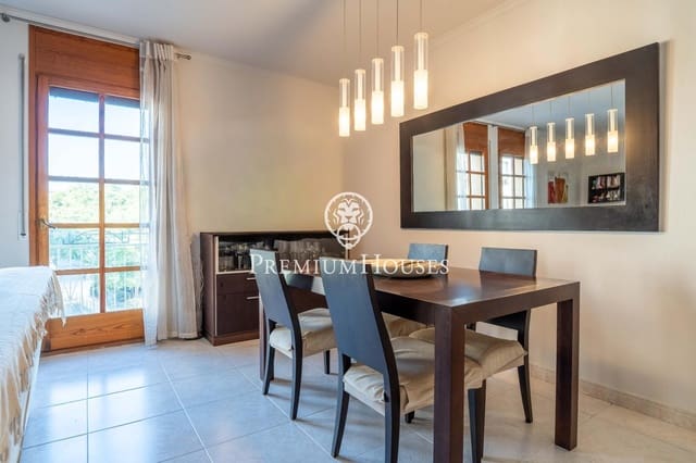 3 quarto Apartamento para venda em Vilanova i la Geltrú - 399 000 € (Ref: 9220181)