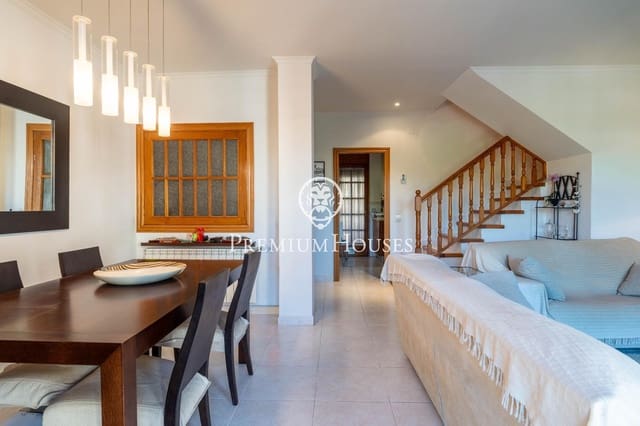 3 quarto Apartamento para venda em Vilanova i la Geltrú - 399 000 € (Ref: 9220181)