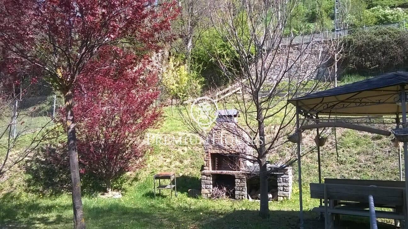 5 soveværelse Villa til salg i Vielha e Mijaran med garage - € 1.200.000 (Ref: 9243259)