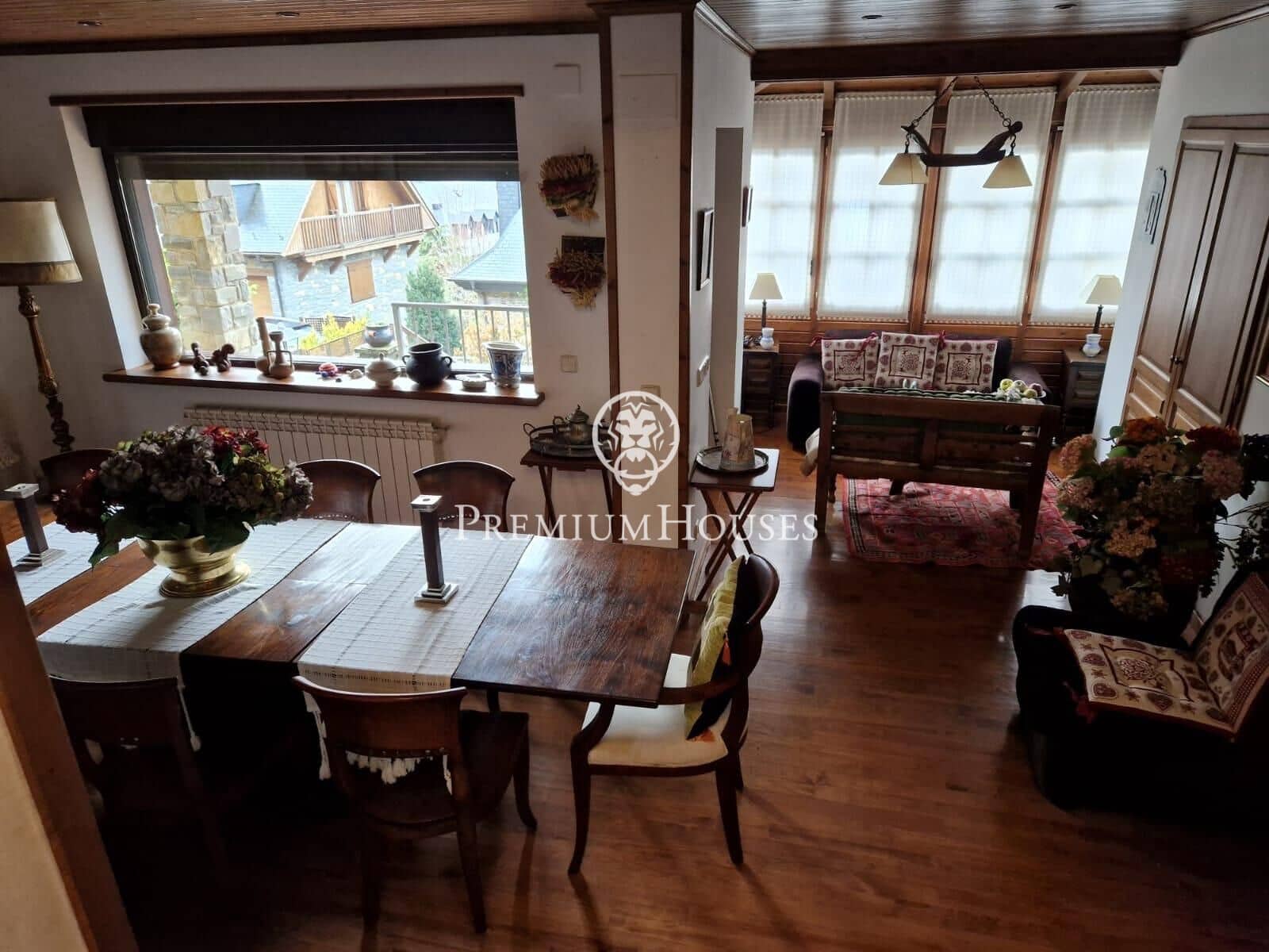 5 soveværelse Villa til salg i Vielha e Mijaran med garage - € 1.200.000 (Ref: 9243259)