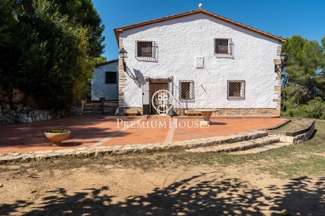 4 soveværelse Finca/Landehus til salg i El Catllar med swimmingpool - € 1.050.000 (Ref: 9247123)