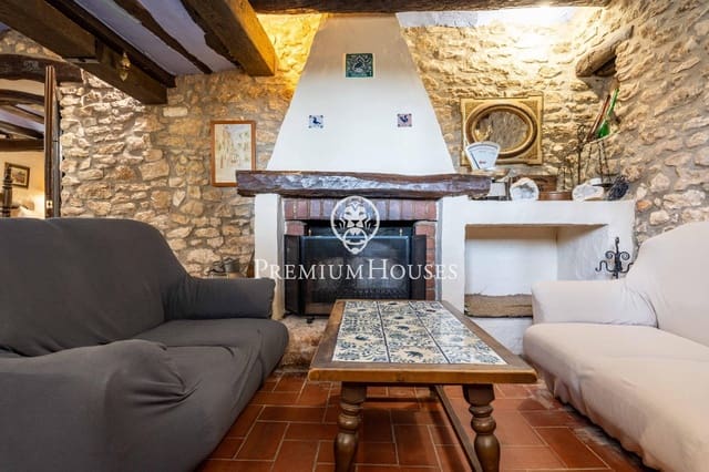 4 soveværelse Finca/Landehus til salg i El Catllar med swimmingpool - € 1.050.000 (Ref: 9247123)