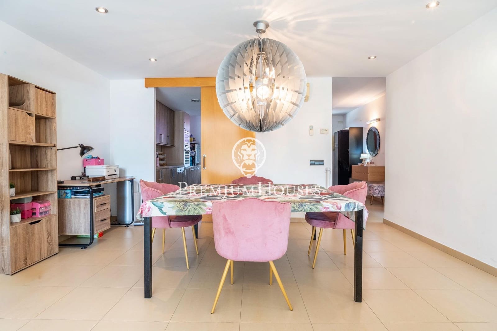 4 bedroom Terraced Villa for sale in Cambrils with pool garage - € 540,000 (Ref: 9247125)