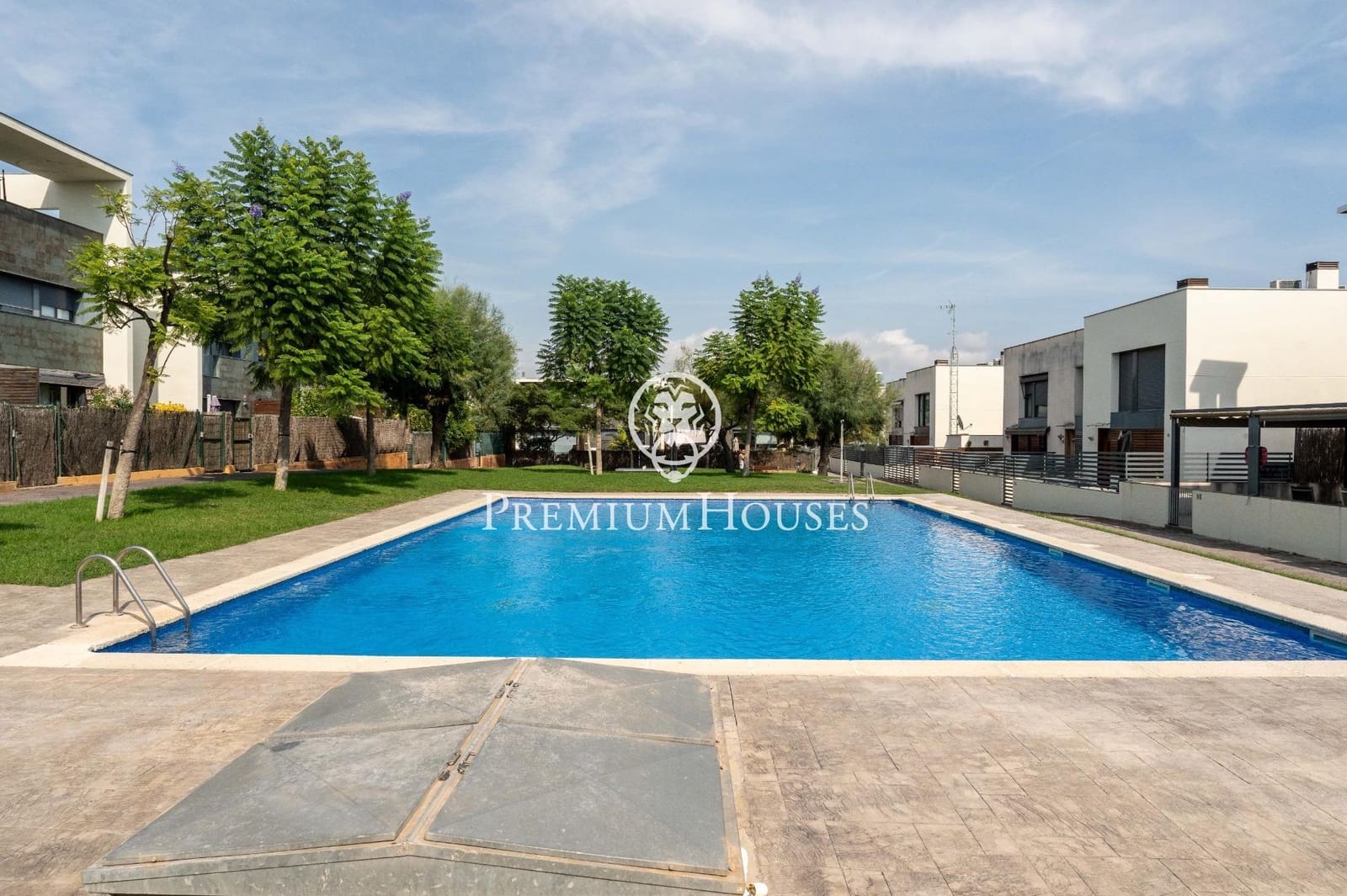 4 bedroom Terraced Villa for sale in Cambrils with pool garage - € 540,000 (Ref: 9247125)