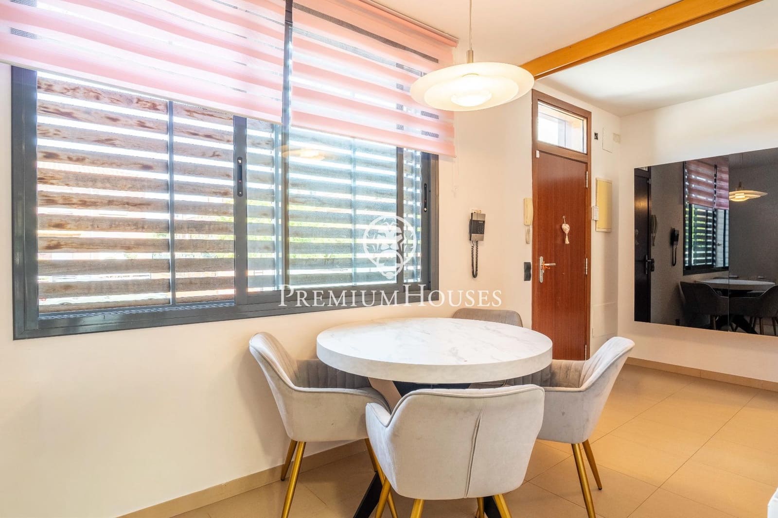 4 bedroom Terraced Villa for sale in Cambrils with pool garage - € 540,000 (Ref: 9247125)