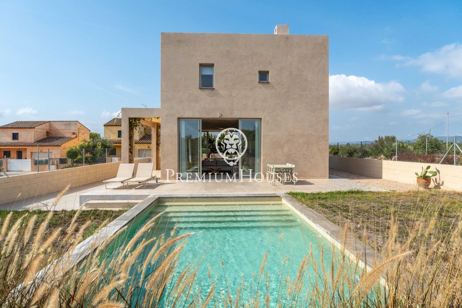 3 soveværelse Villa til salg i L'Ampolla med swimmingpool - € 560.000 (Ref: 9247136)