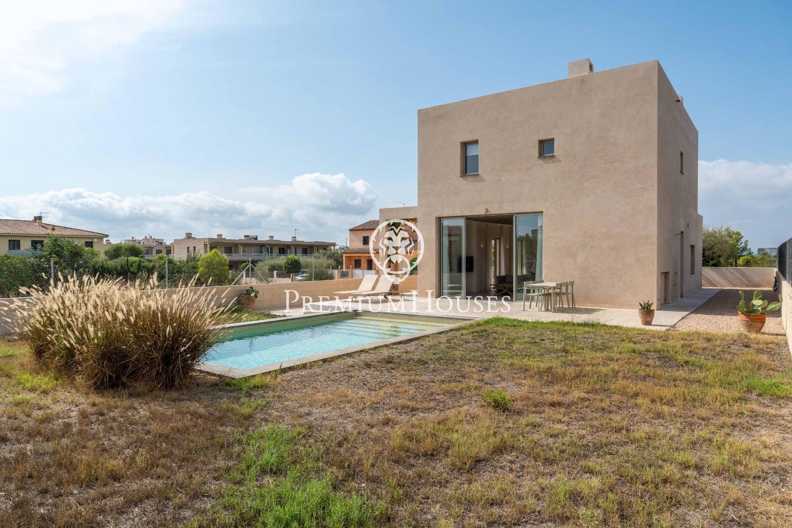 3 soveværelse Villa til salg i L'Ampolla med swimmingpool - € 545.000 (Ref: 9247136)