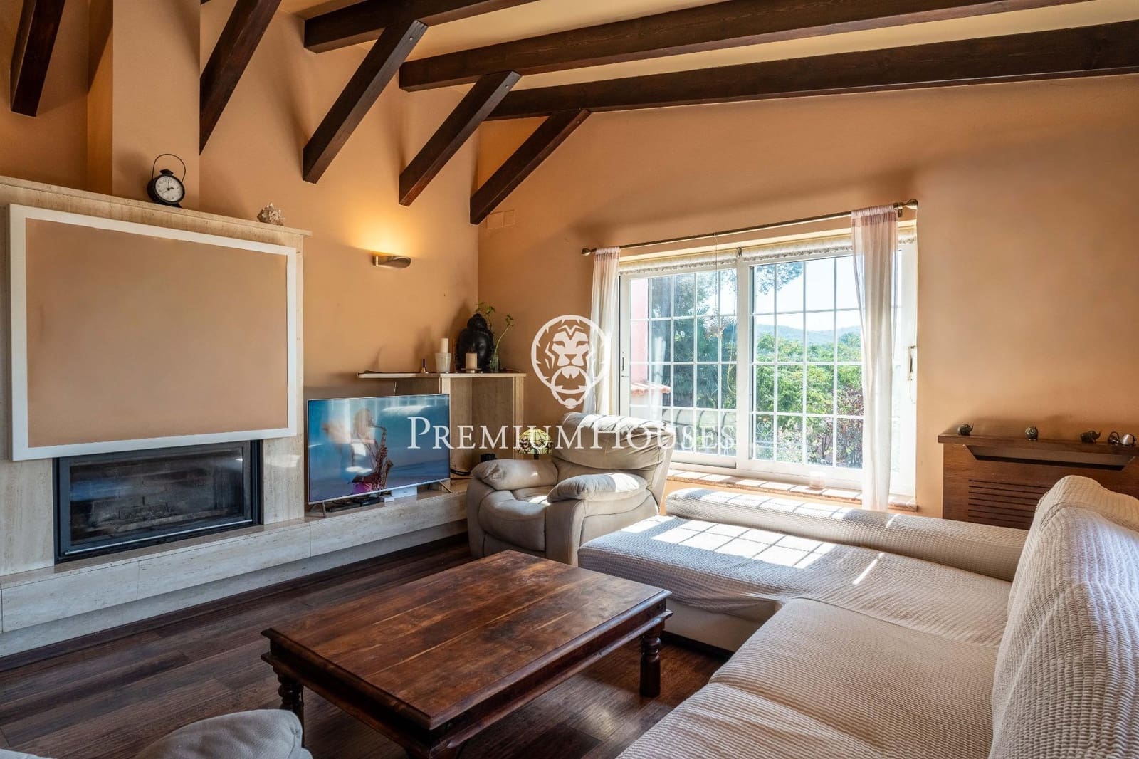 4 sypialnia Willa na sprzedaż w Begues z basenem garażem - 620 000 € (Ref: 9252294)