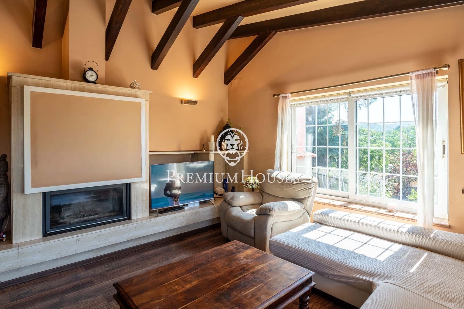 4 sypialnia Willa na sprzedaż w Begues z basenem garażem - 620 000 € (Ref: 9252294)