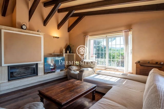 4 sovrum Villa till salu i Begues med pool garage - 620 000 € (Ref: 9252294)