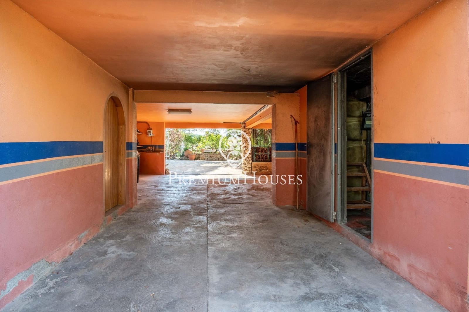 4 sypialnia Willa na sprzedaż w Begues z basenem garażem - 620 000 € (Ref: 9252294)