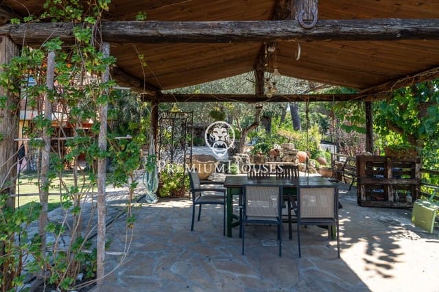 4 sovrum Villa till salu i Begues med pool garage - 620 000 € (Ref: 9252294)