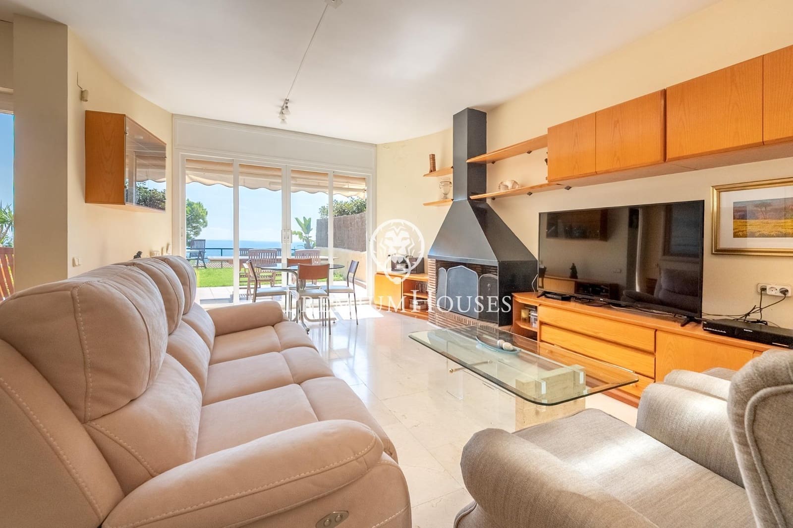 5 soveværelse Rækkehus til salg i Sitges med swimmingpool - € 850.000 (Ref: 9257564)