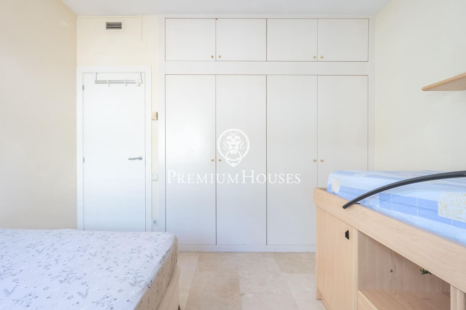 5 soveværelse Rækkehus til salg i Sitges med swimmingpool - € 850.000 (Ref: 9257564)