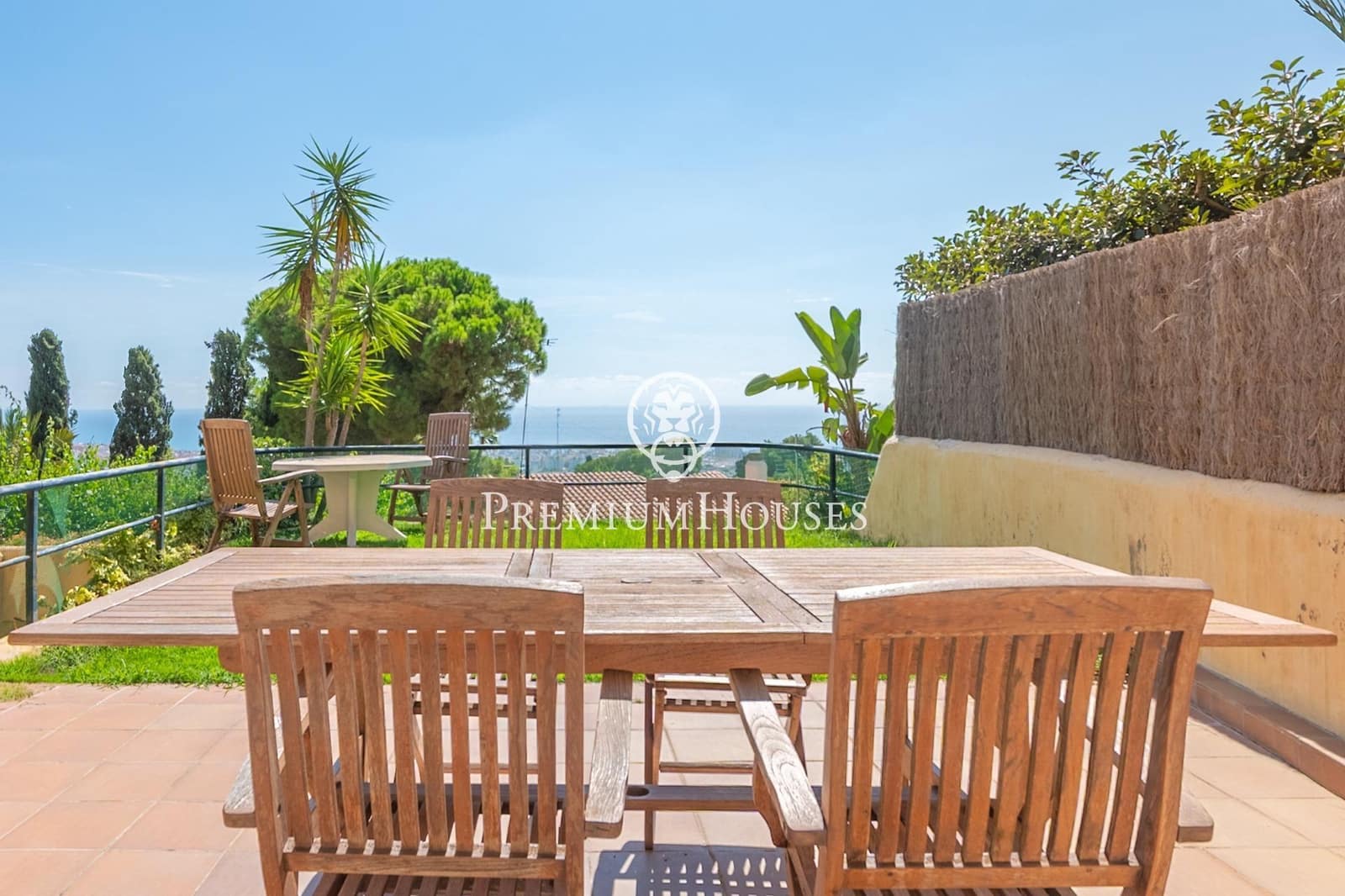 5 soveværelse Rækkehus til salg i Sitges med swimmingpool - € 850.000 (Ref: 9257564)