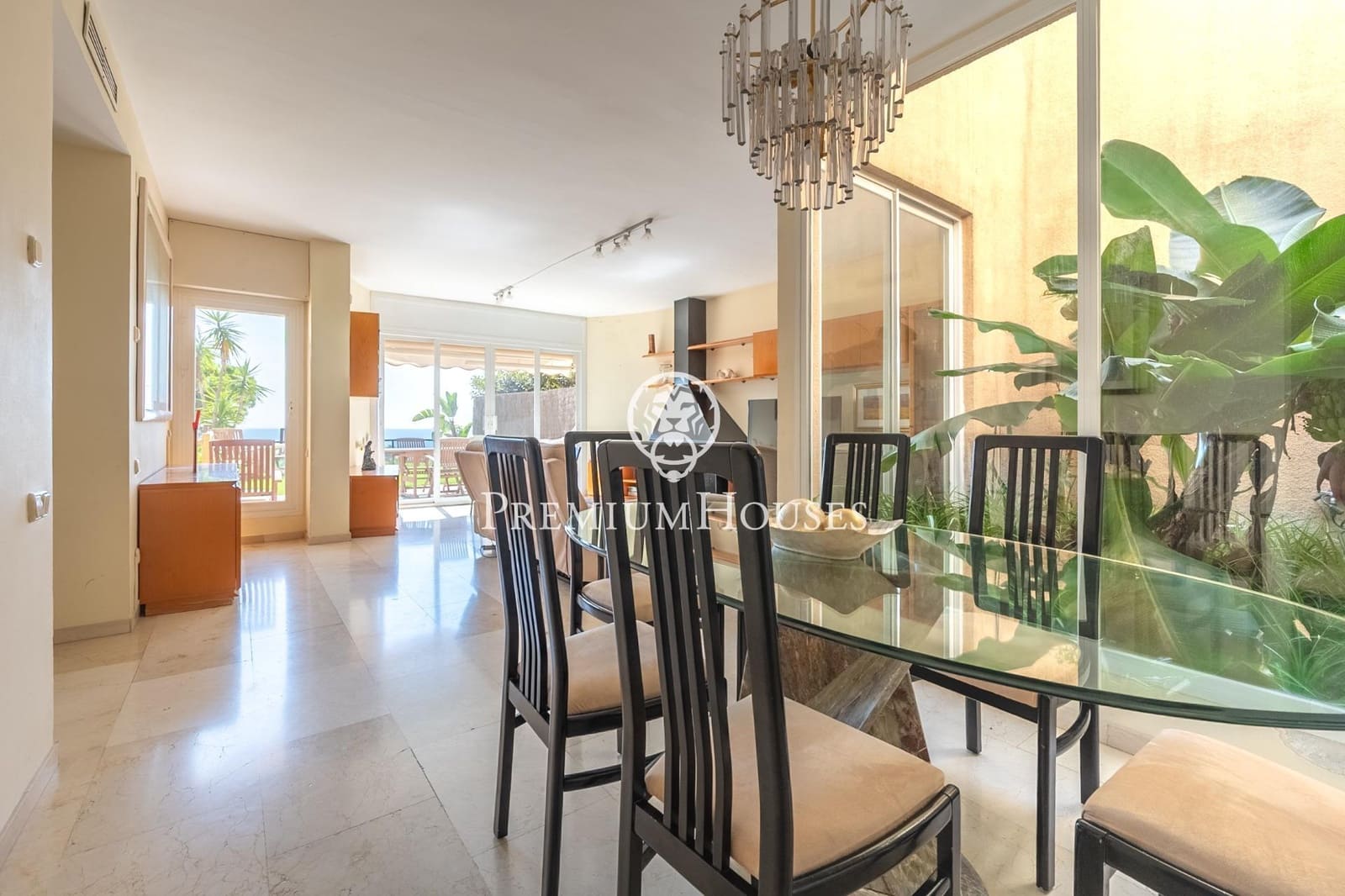 5 soveværelse Rækkehus til salg i Sitges med swimmingpool - € 850.000 (Ref: 9257564)