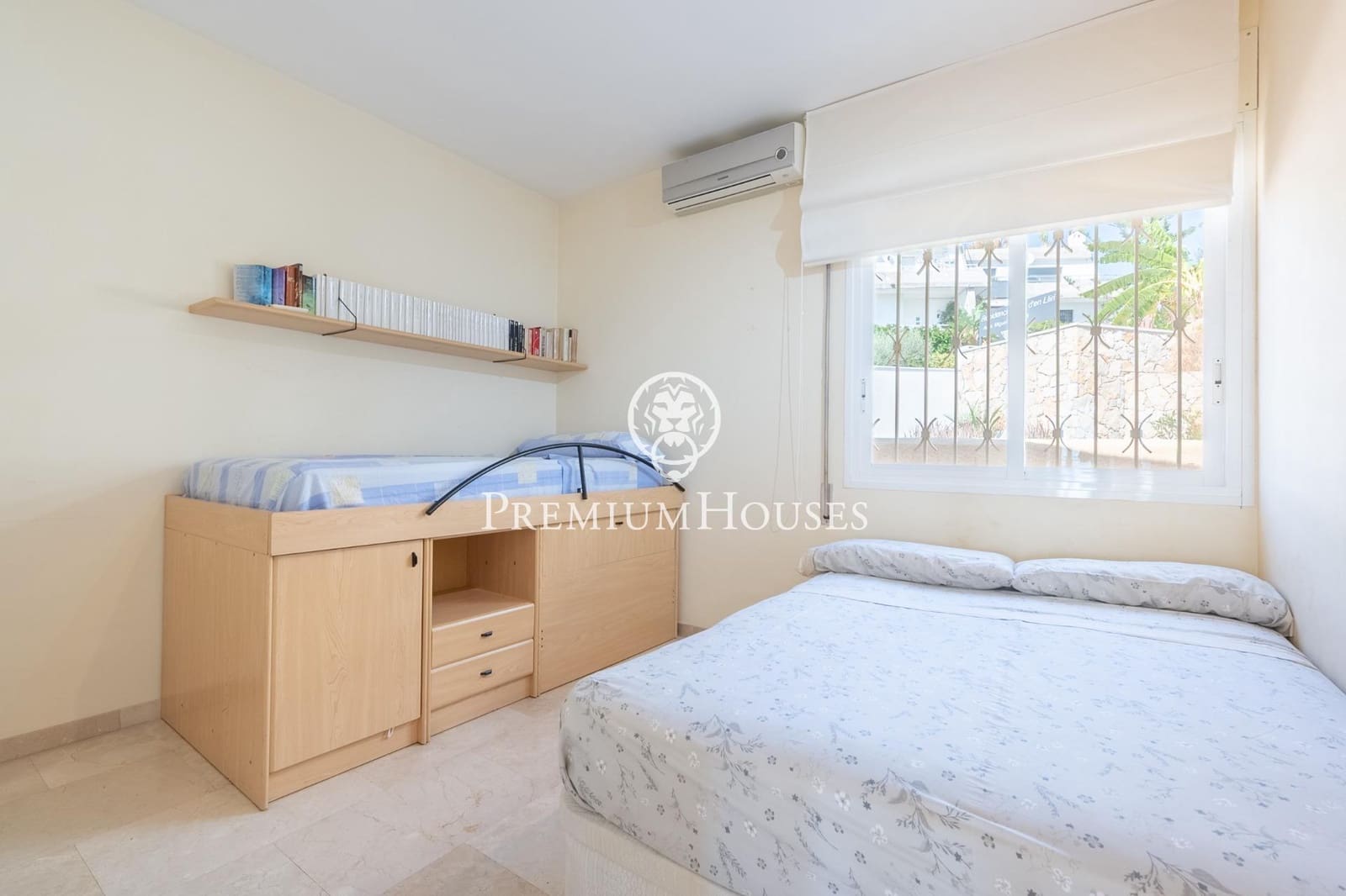 5 soveværelse Rækkehus til salg i Sitges med swimmingpool - € 850.000 (Ref: 9257564)