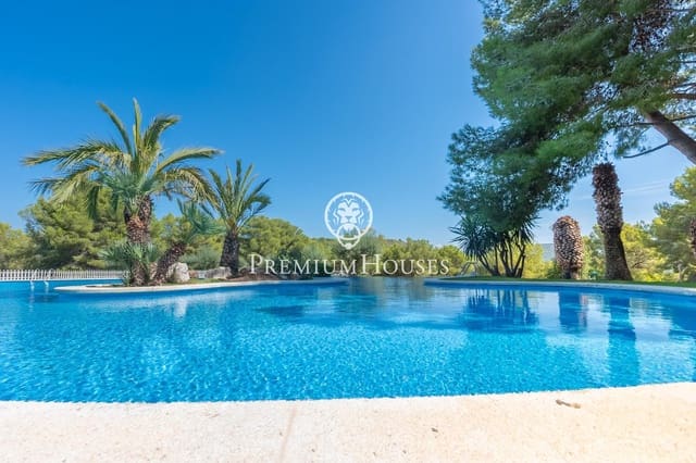 5 soverom Rekkehus til salgs i Sitges med svømmebasseng - € 850 000 (Ref: 9257564)