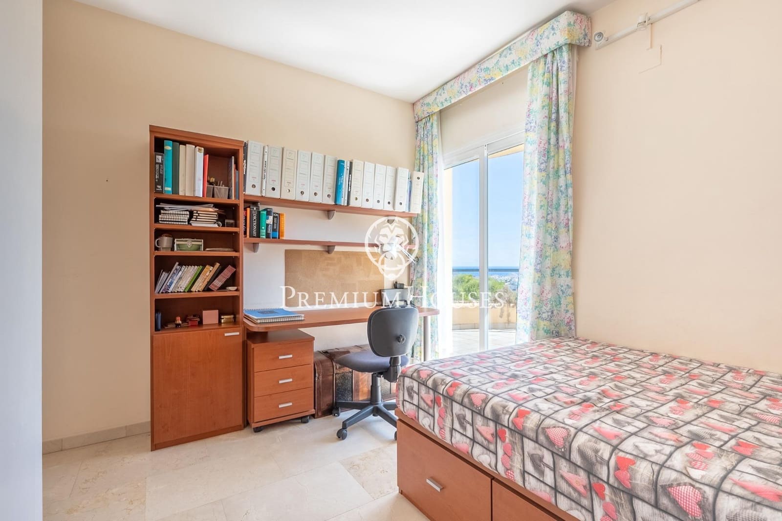 5 soveværelse Rækkehus til salg i Sitges med swimmingpool - € 850.000 (Ref: 9257564)