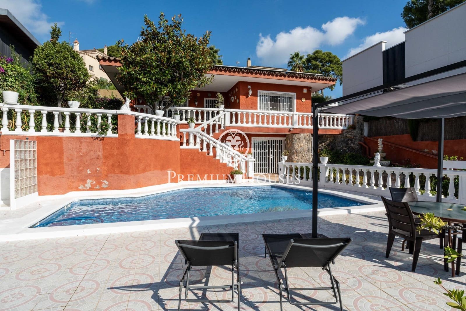 5 makuuhuone Huvila myytävänä paikassa Castelldefels mukana uima-altaan 
autotalli - 1 036 000 € (Ref: 9257565)