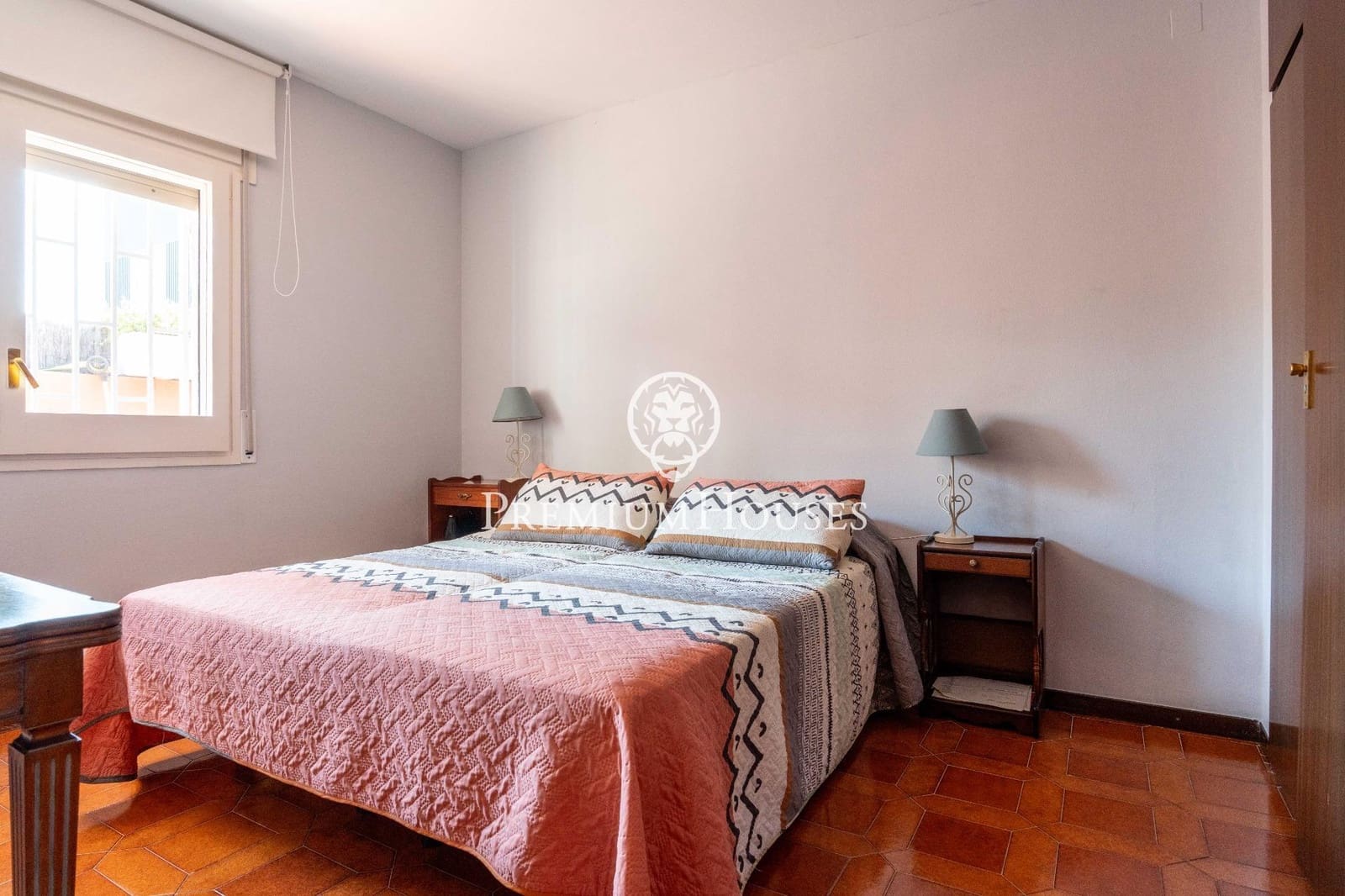 5 makuuhuone Huvila myytävänä paikassa Castelldefels mukana uima-altaan 
autotalli - 1 036 000 € (Ref: 9257565)