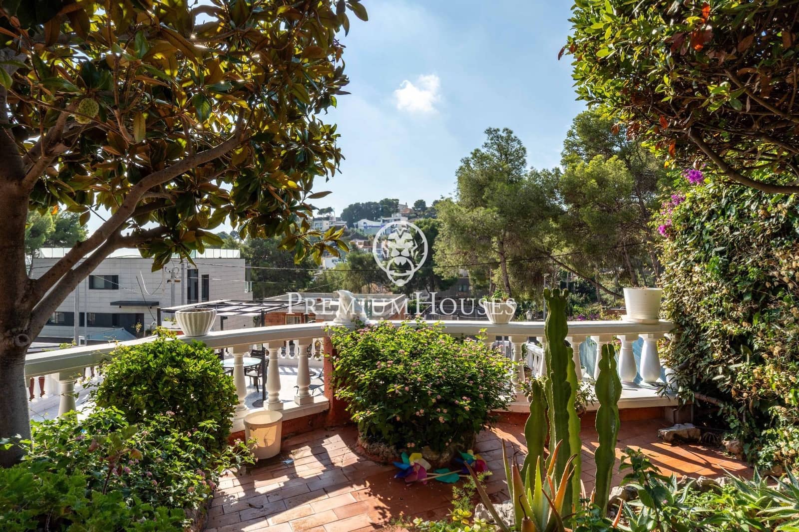 5 makuuhuone Huvila myytävänä paikassa Castelldefels mukana uima-altaan 
autotalli - 1 036 000 € (Ref: 9257565)